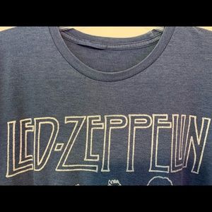 Led Zeppelin band t-shirt